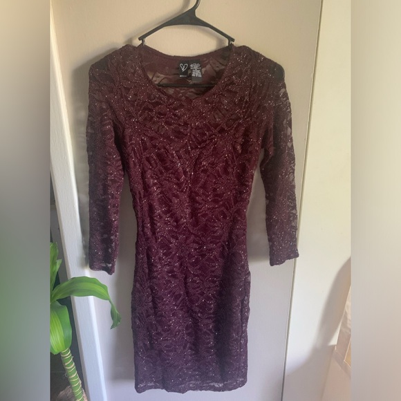 Windsor dress - Picture 3 of 3